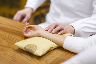 触诊时脉律整齐的心理常识