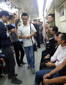 口吃男人命运