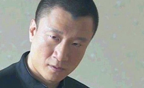 眼神看起来有杀气的男人命运
