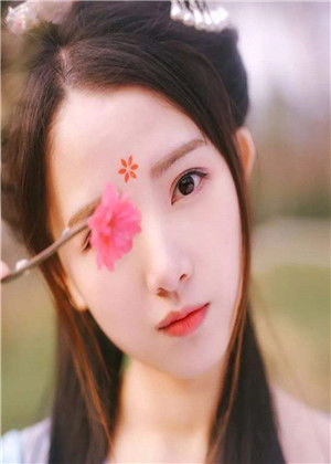 无耳垂的女人命运
